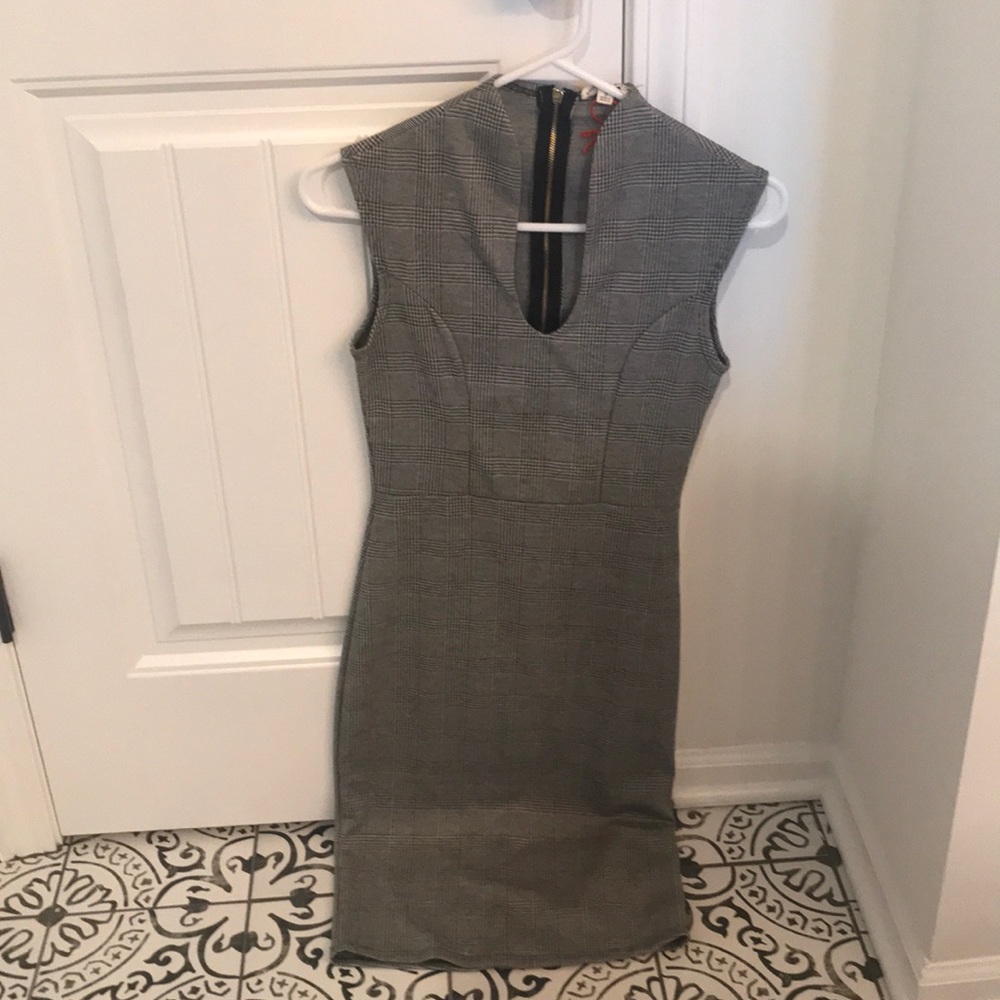 Super cute and comfy business dress